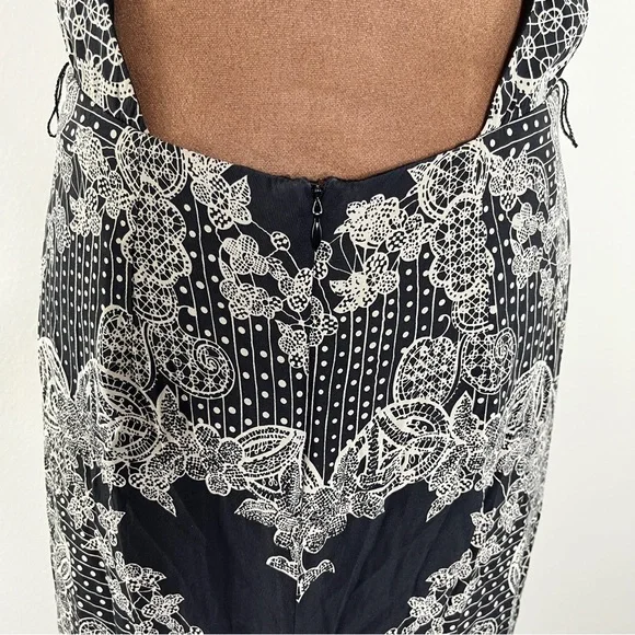 Nicole Miller Black and White Halter Maxi Sundress. Pre owned. - Picture 13 of 15